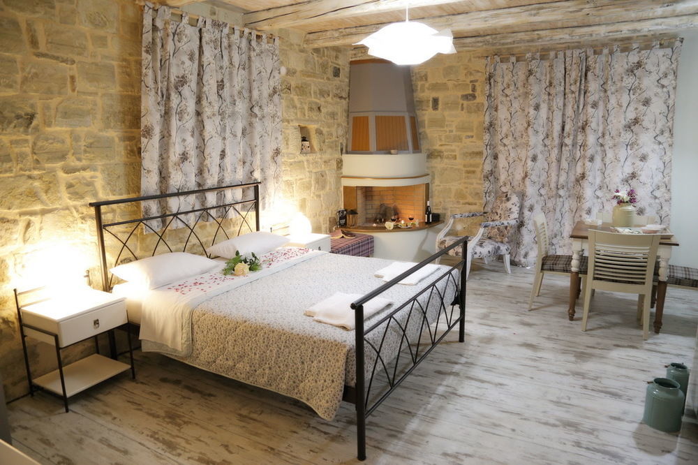 Asion Lithos Apartment Kato Asites