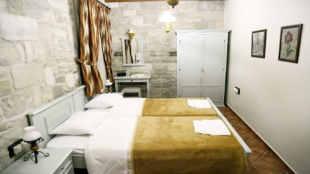 Asion Lithos Apartment Kato Asites